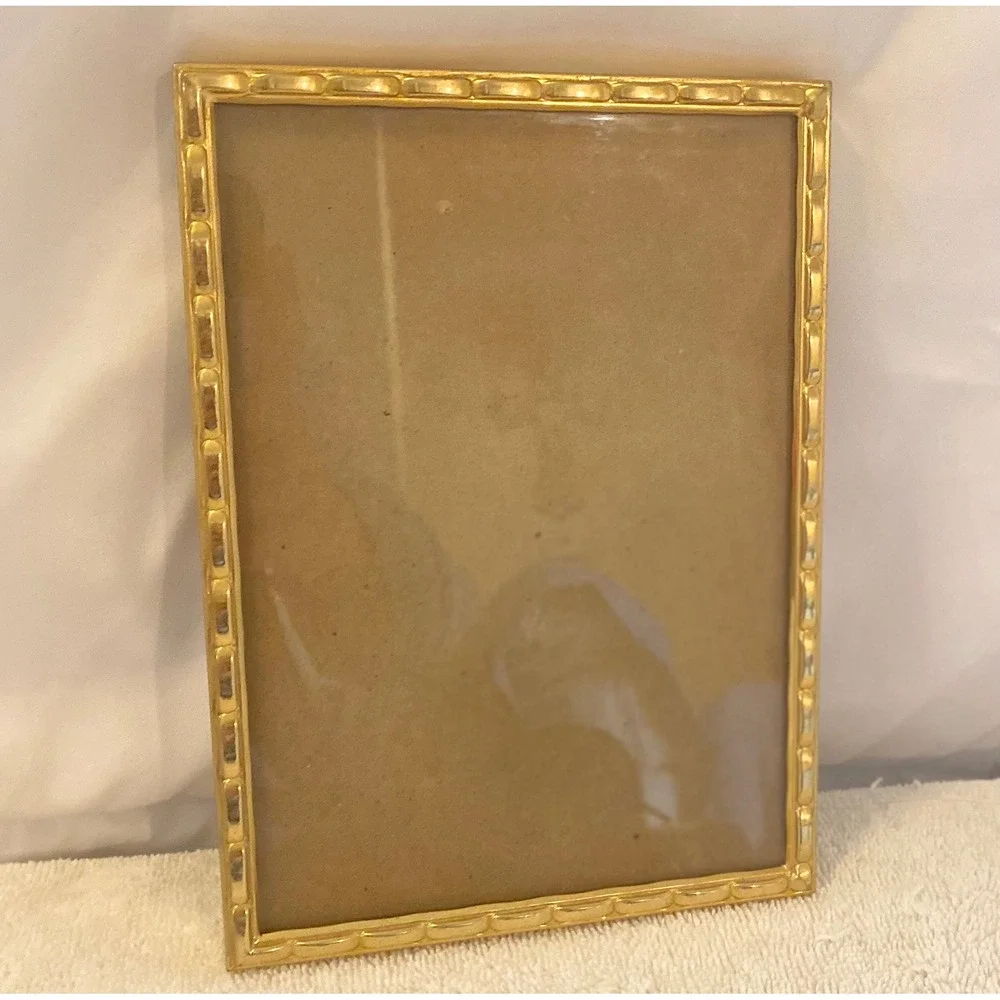 Vintage Gold Tone 5x7 Picture Frame Textured Bamboo Beaded Border Tabletop Wall